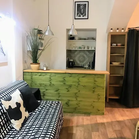 Lejlighed Fun Tiki Vibe / Charles Bridge / Netflix
